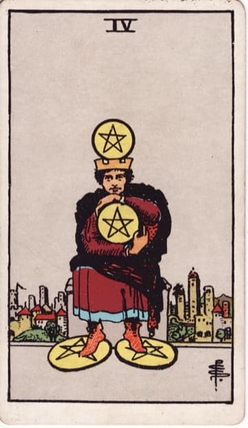 Four of Pentacles — Bốn Tiền