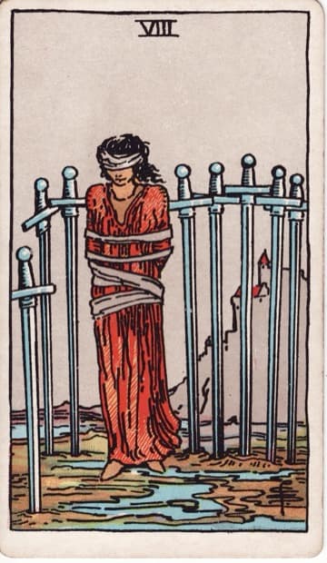 Eight of Swords — Tám Kiếm